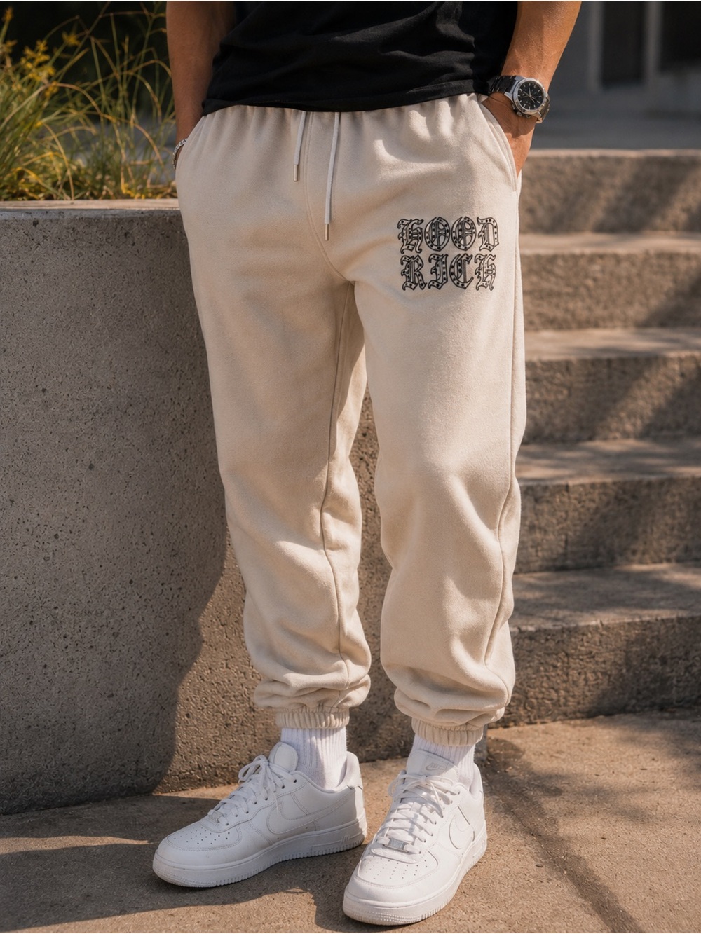 Hoodrich Sand Beige Rhinestone Old English Logo Fleece Joggers Size Small EUC
